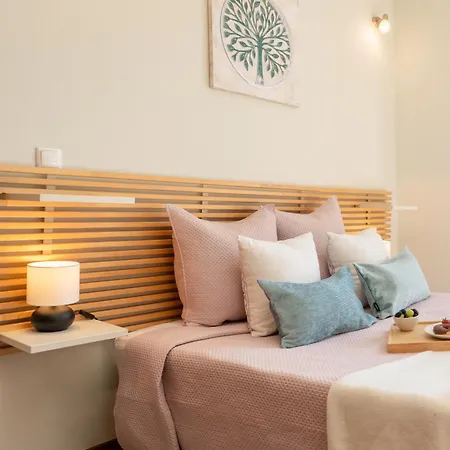 Hostwise - Stylish Flat With Balcony ポルト